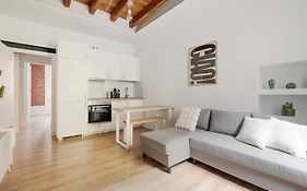 Bright Apartment -Pasteur M1